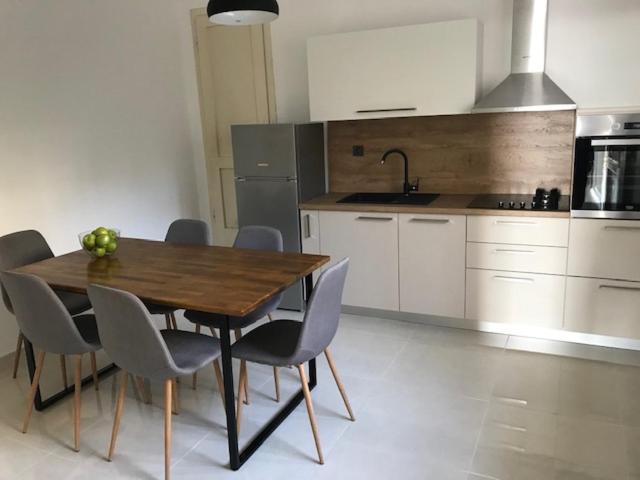 Apartment Bruno Šibenik Esterno foto